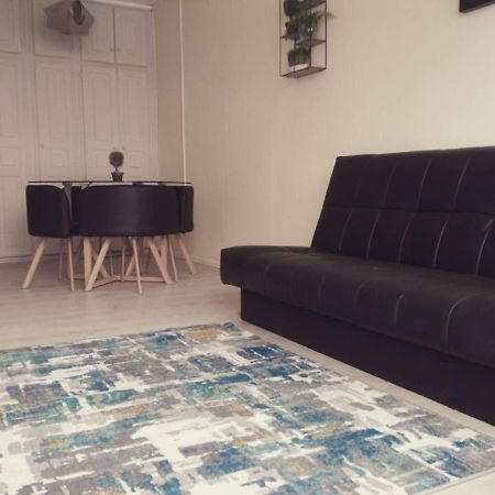 Lana Apartment Saint-Denis Bagian luar foto